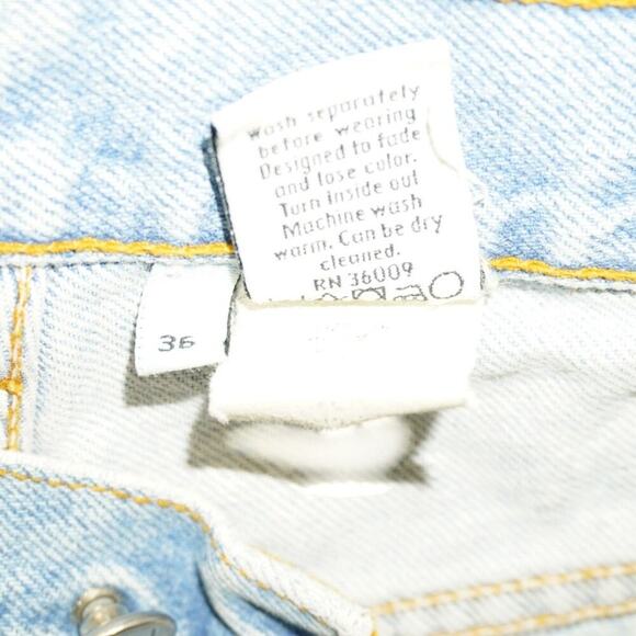 Vintage Calvin Klein CK Jeans Light Wash Cutoff Shorts Y2K Denim 90s USA - Picture 10 of 15